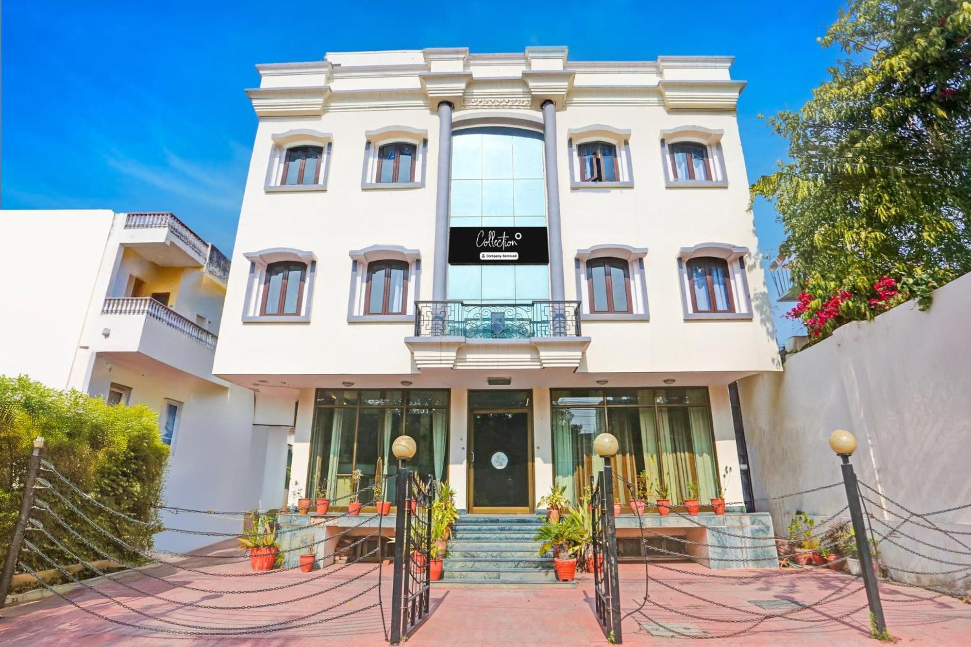 Super Collection O Bani Park Near Collectorate Circle Formerly Anuja Palace Hotel