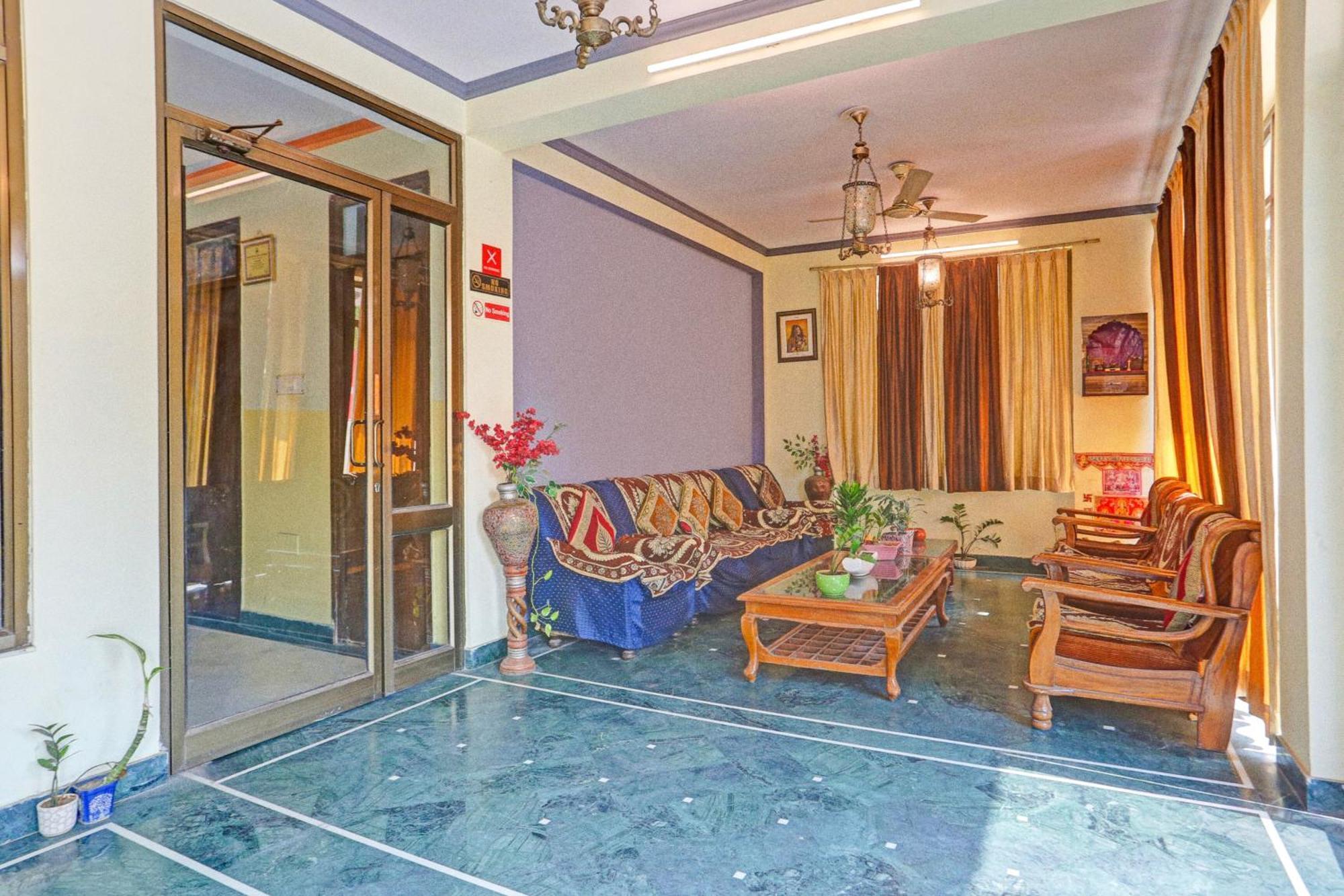 Super Collection O Bani Park Near Collectorate Circle Formerly Anuja Palace Hotel Jaipur